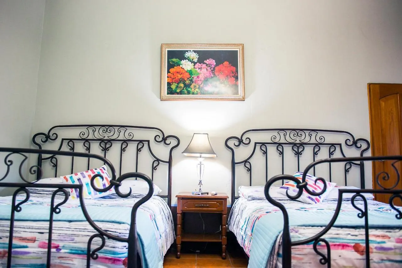 Hotel Casa De Las Fuentes Antigua